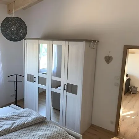 Im Tal Der Loreley شقة