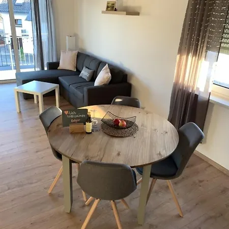 شقة Im Tal Der Loreley Lierschied